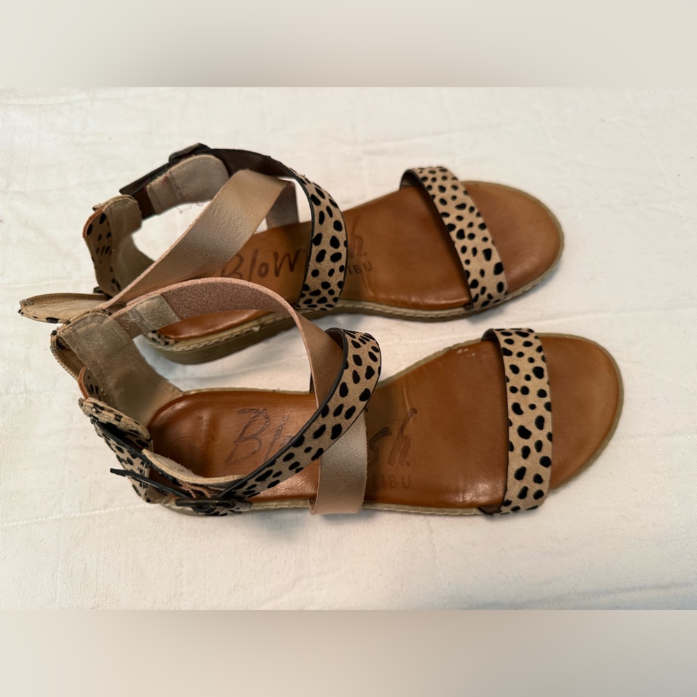 Blowfish Tan and Black Safari Sandals